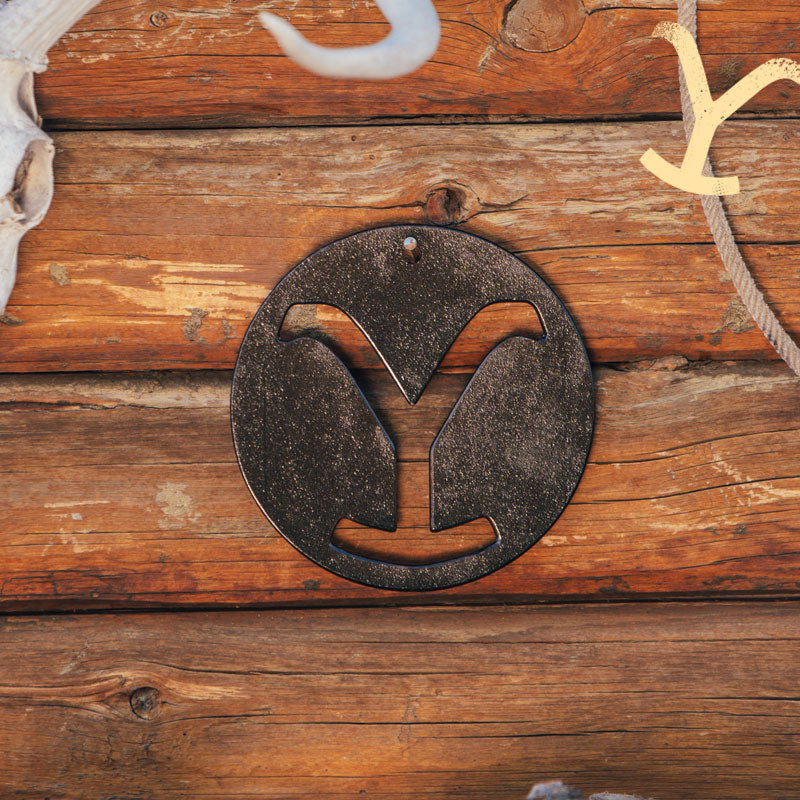 Yellowstone? 8 Inch Seasoned Cast Iron Power Y Trivet - Image 8